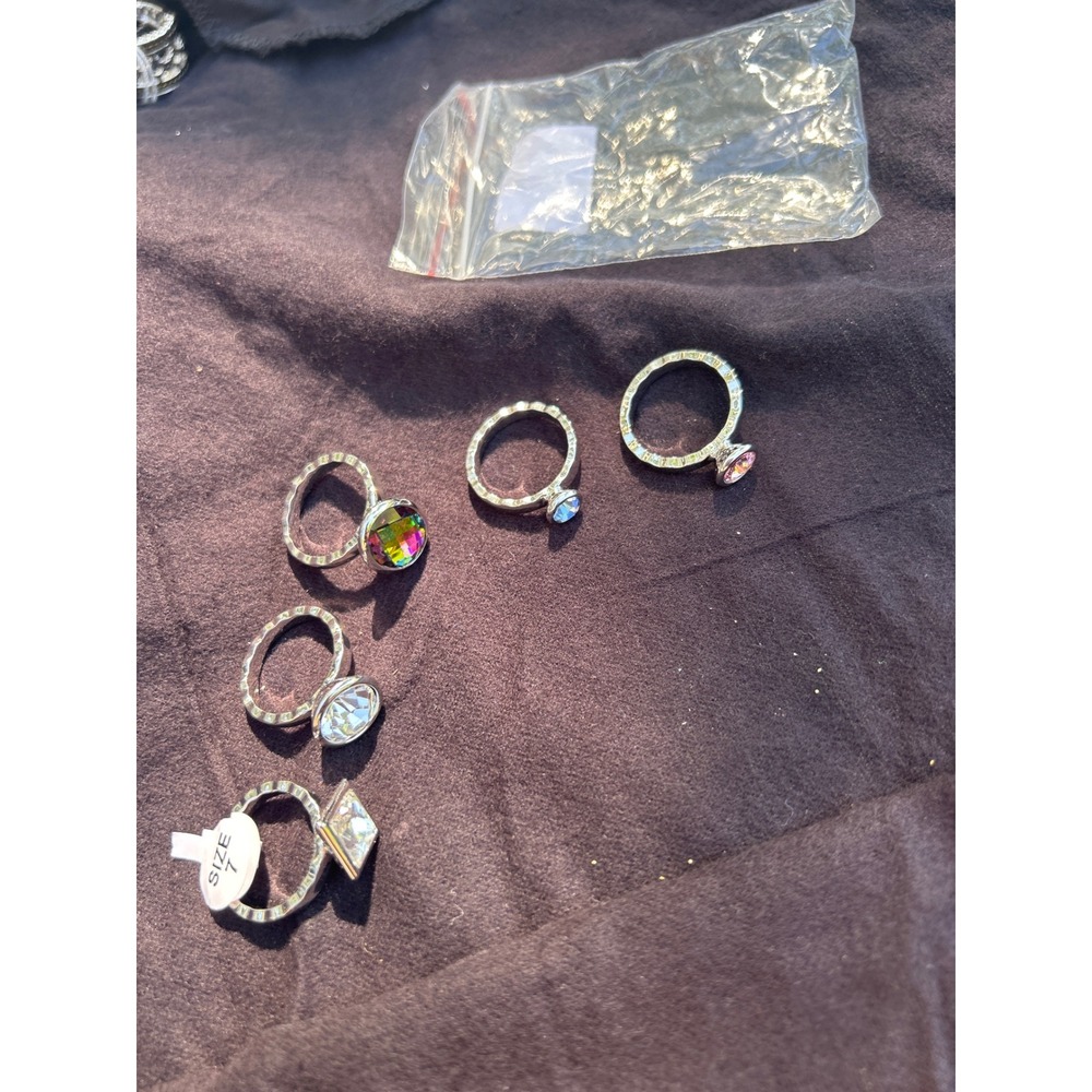 NWT Park Lane Ring Set Size 7 Silver Tone Crystal Solitaire Multi Color 5 Piece - Picture 4 of 5